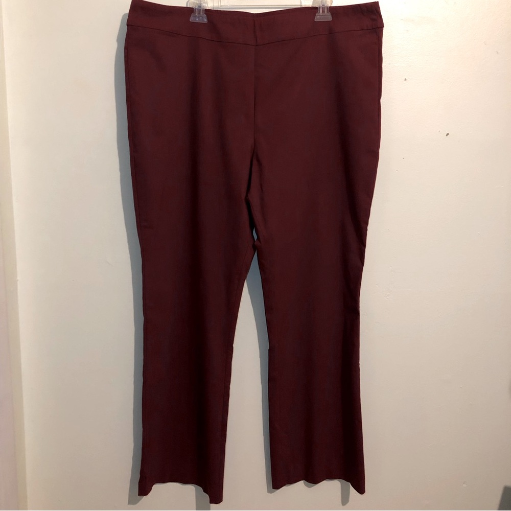 Marla Wynne EUC Women’s Maroon, Flatter Fit, Plus Size Pants
